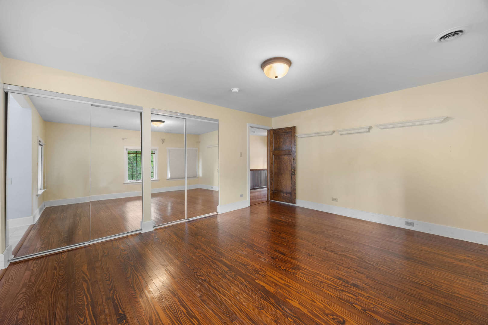 260 Maplewood Road Riverside, IL 60546 - Photo 23 of 48 a view of empty room with wooden floor