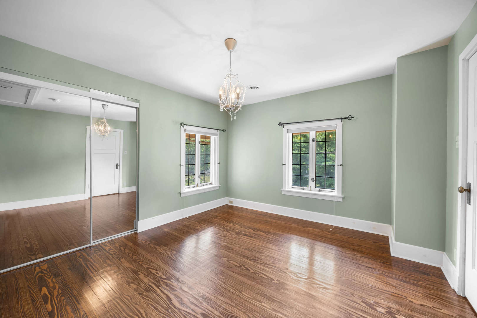 260 Maplewood Road Riverside, IL 60546 - Photo 27 of 48 a view of livingroom with hardwood floor and window