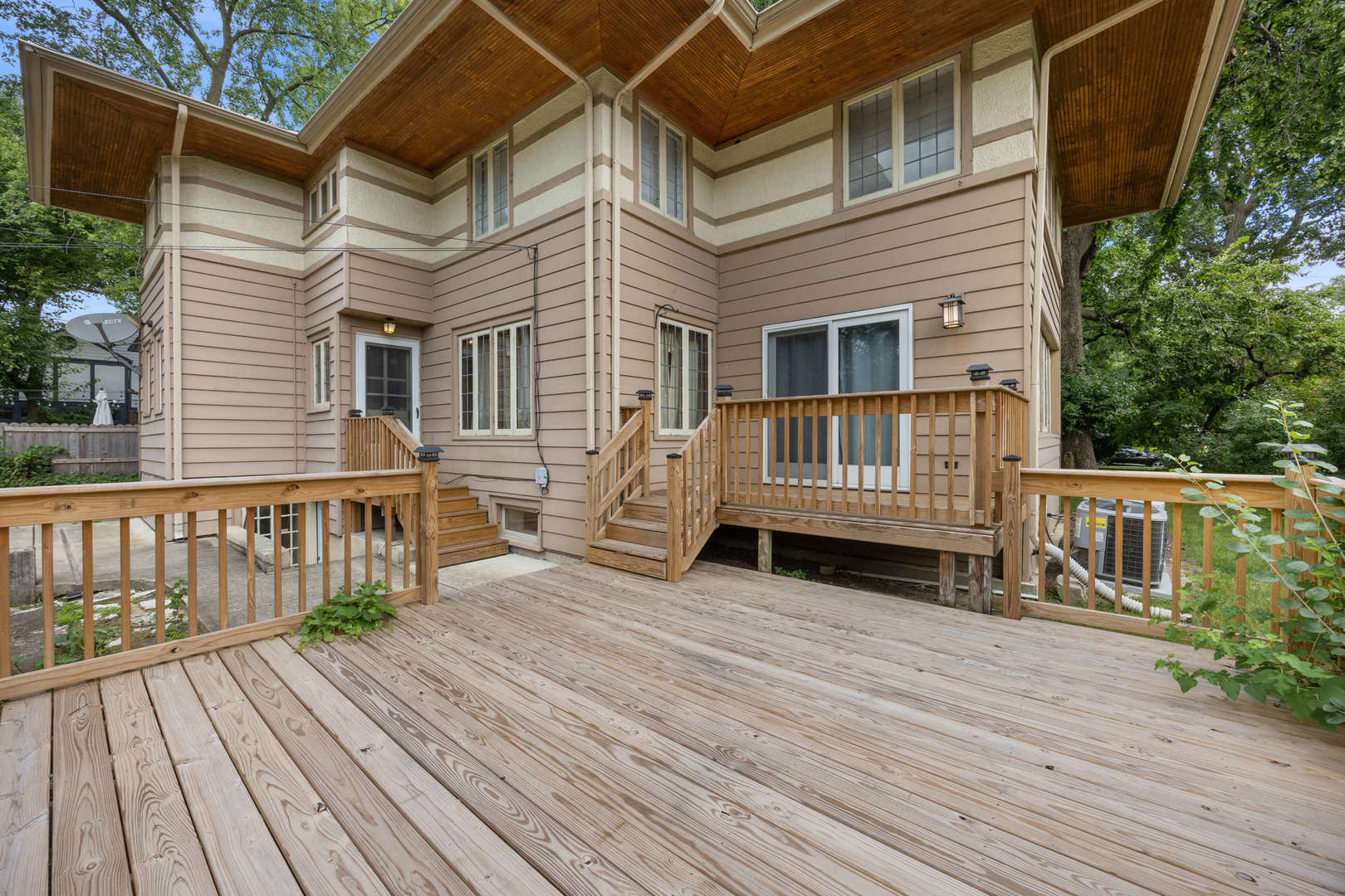 260 Maplewood Road Riverside, IL 60546 - Photo 48 of 48 a view of deck with a chair