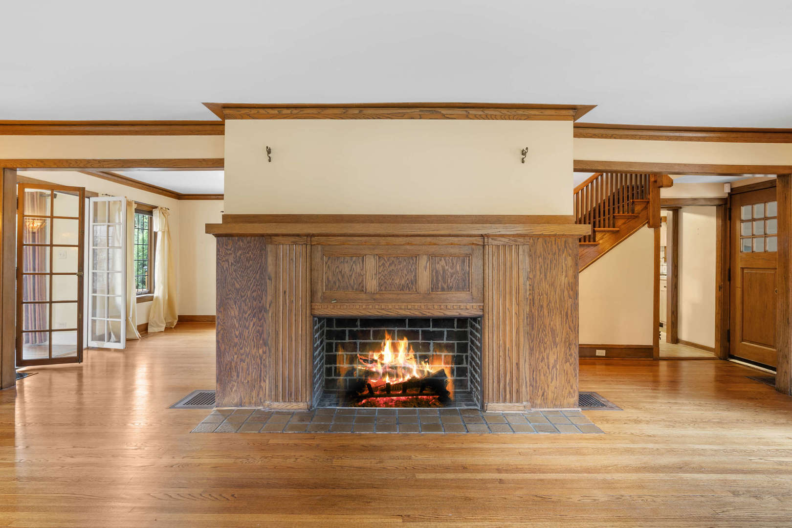 260 Maplewood Road Riverside, IL 60546 - Photo 8 of 48 a living room with a fireplace