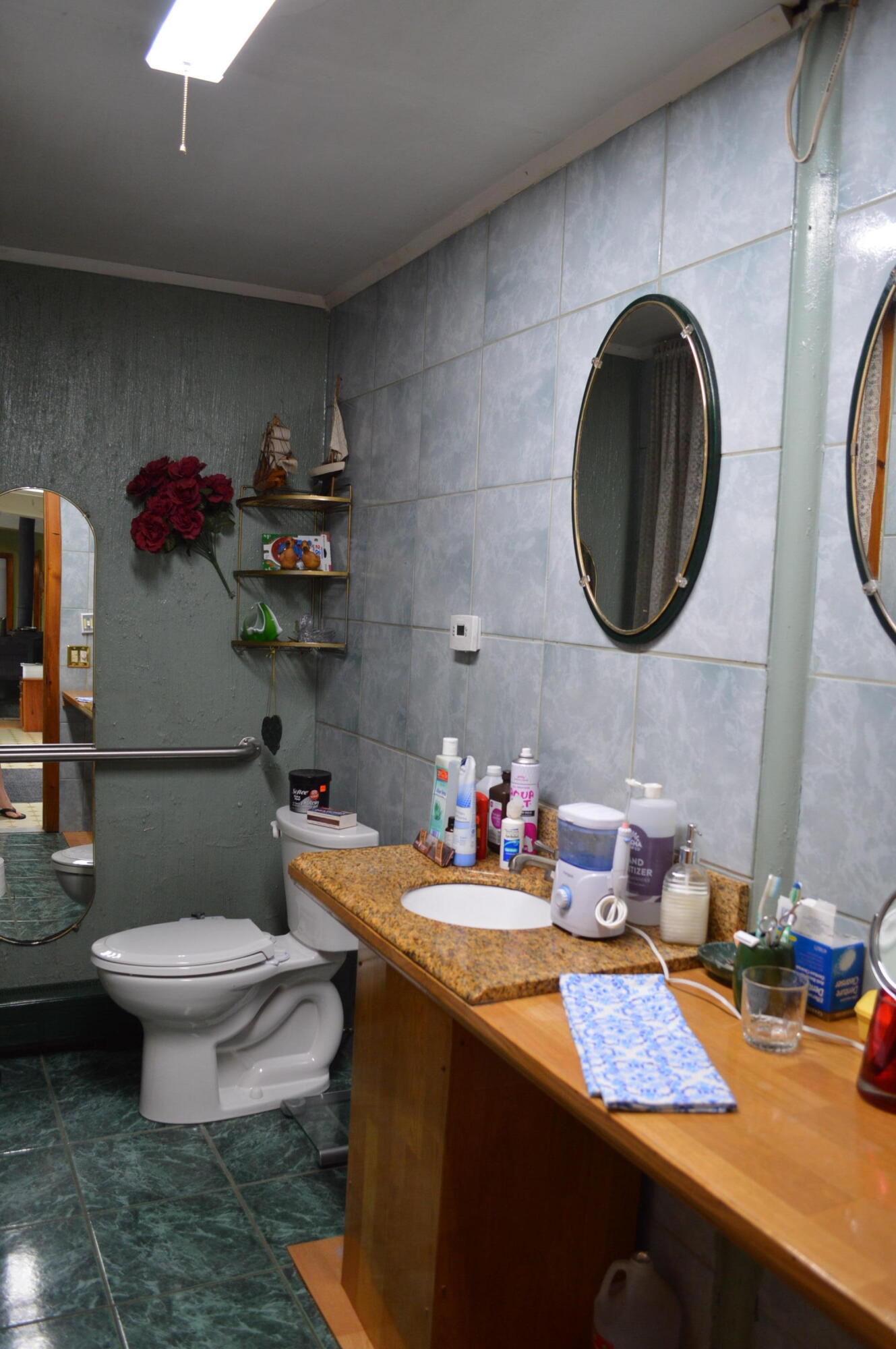 196 Aspen Road Madawaska, ME 04756 - Photo 27 of 47 Bathroom with tub
