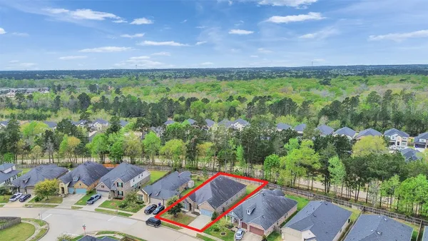 $2,650 | 375 Westlake Terrace, Conroe, TX 77304