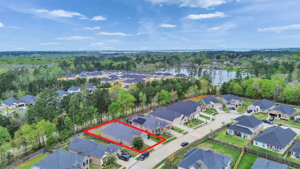 $2,720 | 375 Westlake Terrace, Conroe, TX 77304