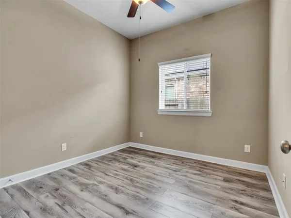 $2,650 | 375 Westlake Terrace, Conroe, TX 77304