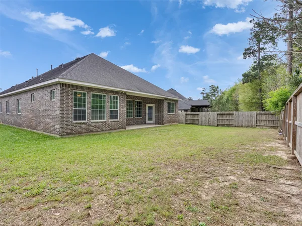 $2,720 | 375 Westlake Terrace, Conroe, TX 77304