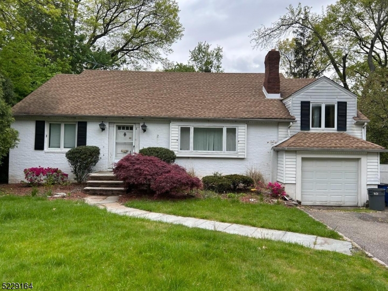 6 Chestnut Hill Place, Glen Ridge, NJ 07028 Compass