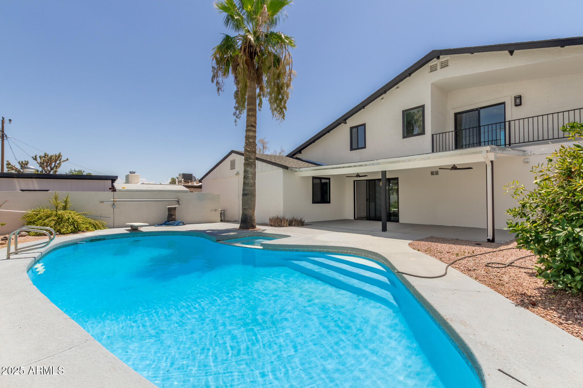 2210 East Everett Drive Phoenix, AZ 85022 - Photo 42 of 43 Pool