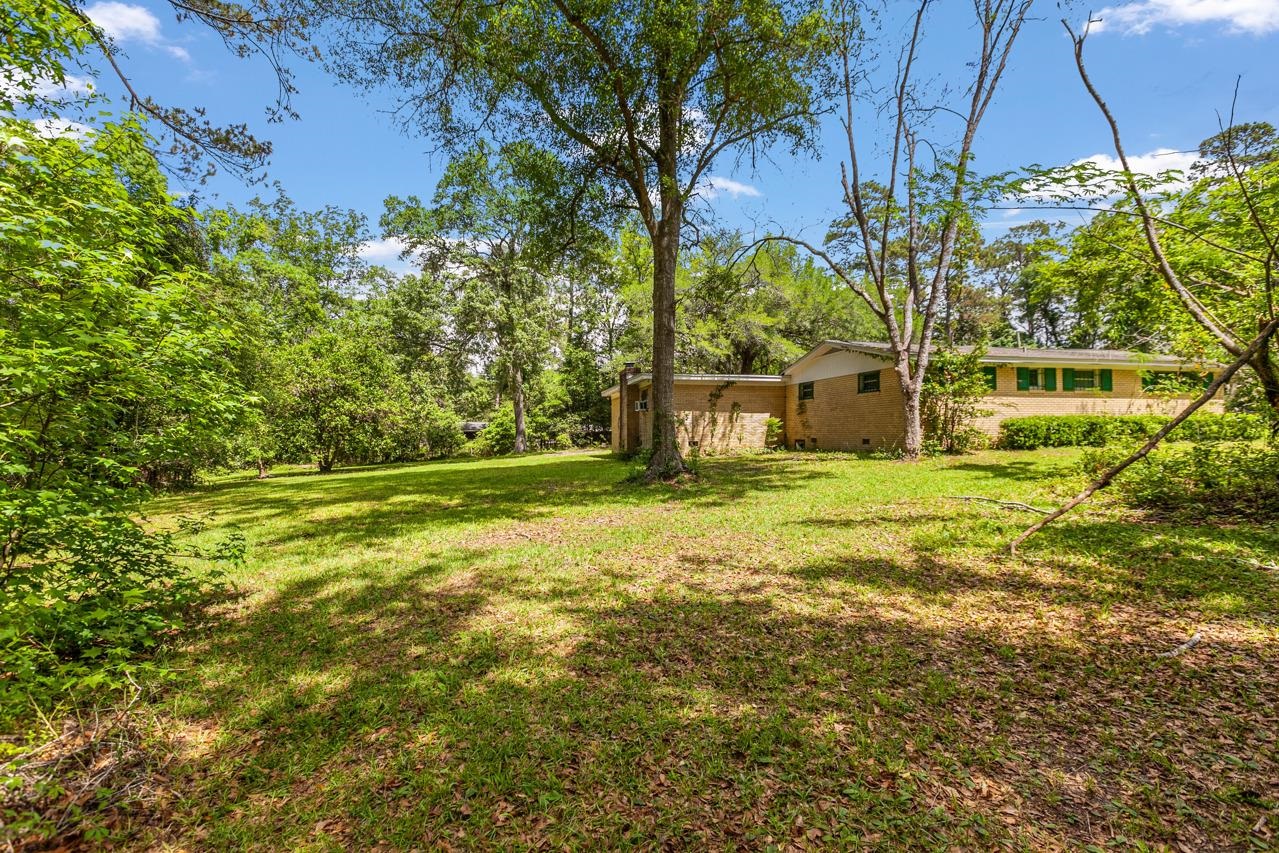1976 William Reeves Road Tallahassee, FL 32312 - Photo 1 of 36 Gallery Image 1