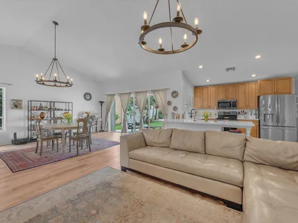$715,000 | 1097 Roble Way, Palm Beach Gardens, FL 33410