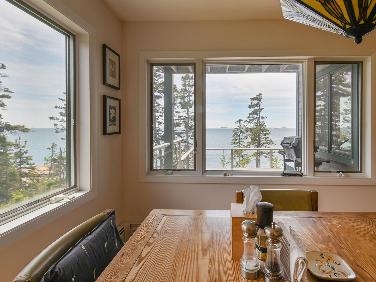 541 Jericho Bay Road Swans Island, ME 04685 - Photo 13 of 52 Dining