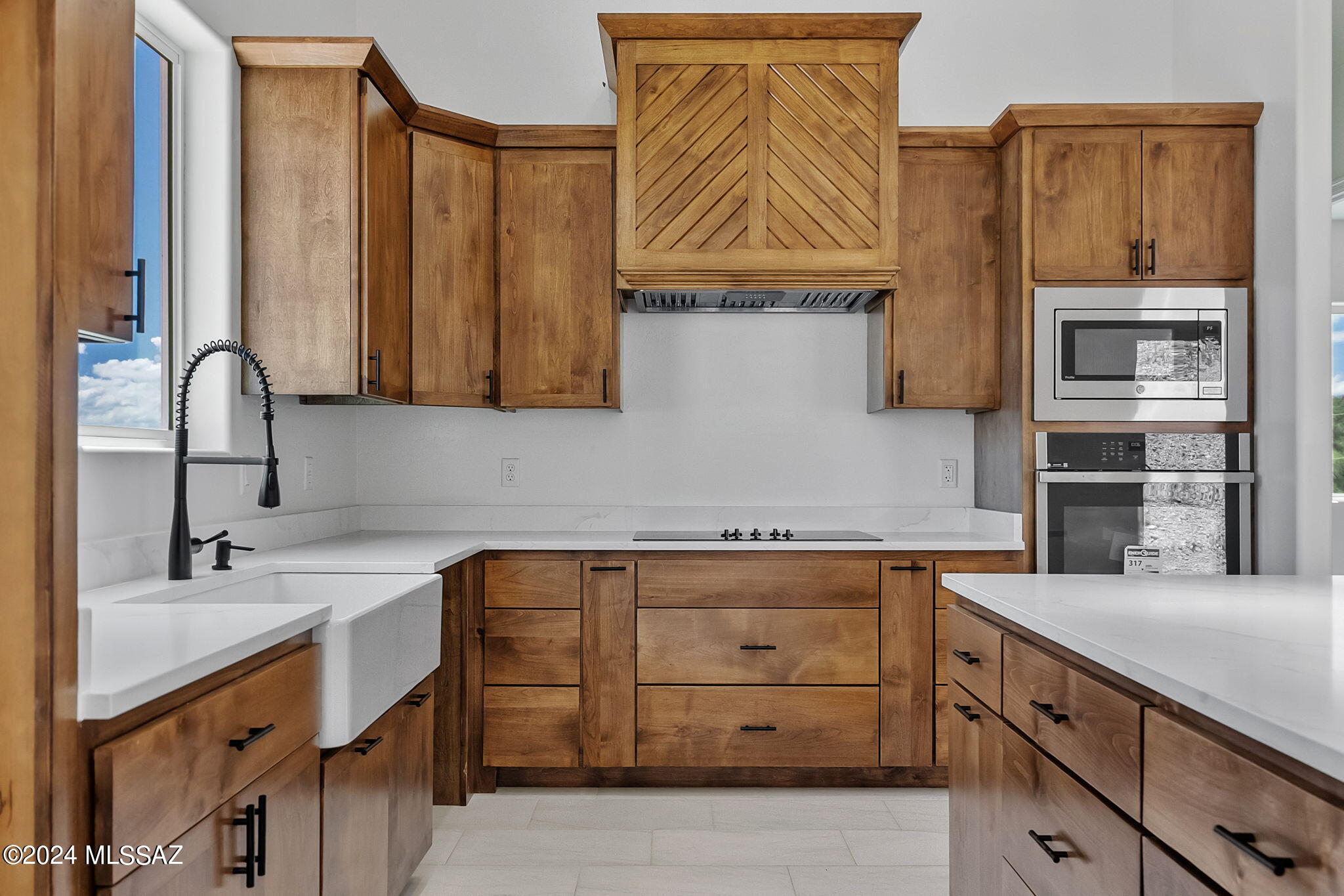 1031 Pino Court Rio Rico, AZ 85648 - Photo 14 of 32 Gallery Image 14