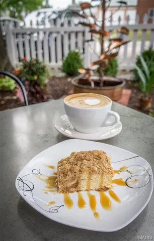 $1,275,000 | 214 East 1st Street, Hermann, MO 65041