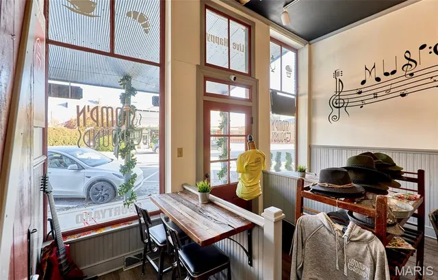 $1,275,000 | 214 East 1st Street, Hermann, MO 65041