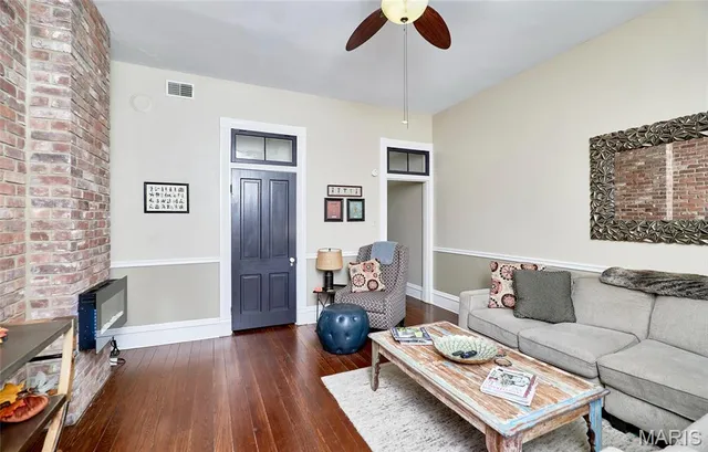 $1,275,000 | 214 East 1st Street, Hermann, MO 65041