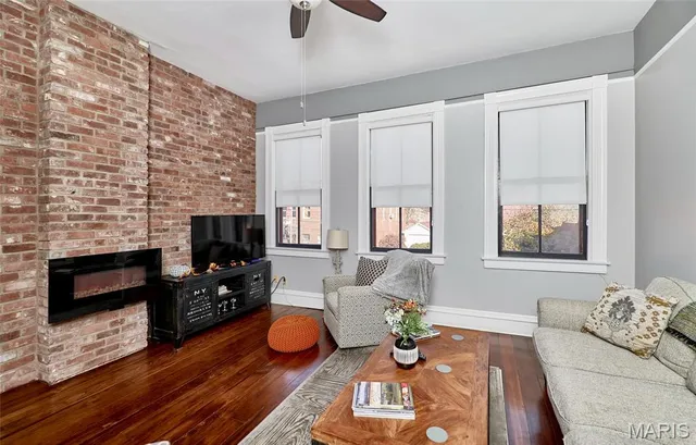 $1,275,000 | 214 East 1st Street, Hermann, MO 65041