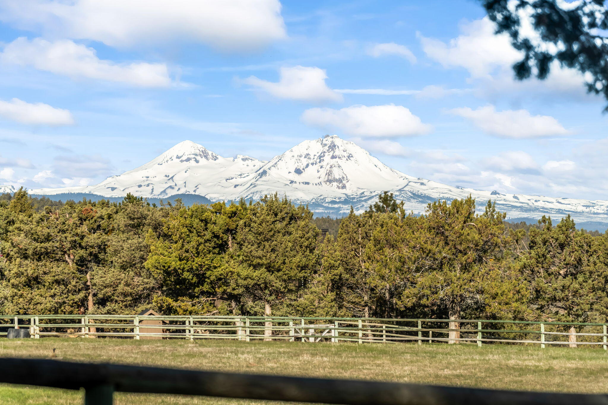 20110 Winston Loop Bend, OR 97703 - Photo 41 of 49 3-web-or-mls-20110 Winston Loop, Bend (4