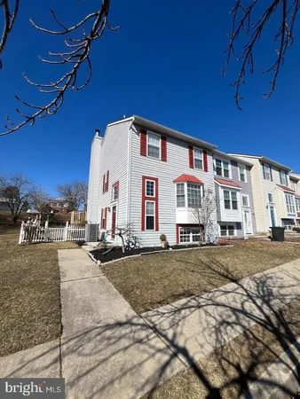 $2,100 | 1420 Popes Creek Drive, Hampstead, MD 21074