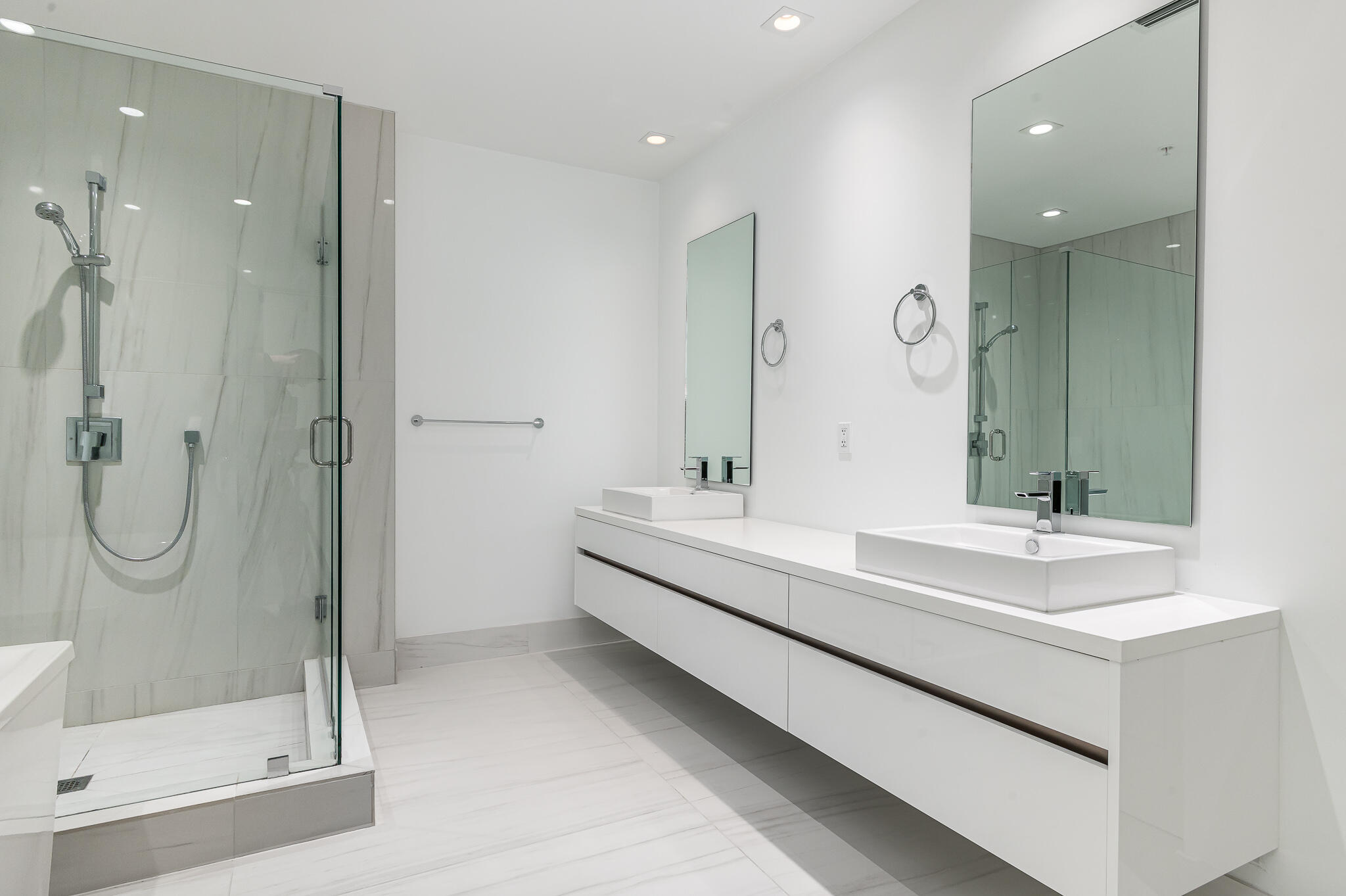 155 East Boca Raton Road, Unit 607 Boca Raton, FL 33432 - Photo 14 of 49 photo-15