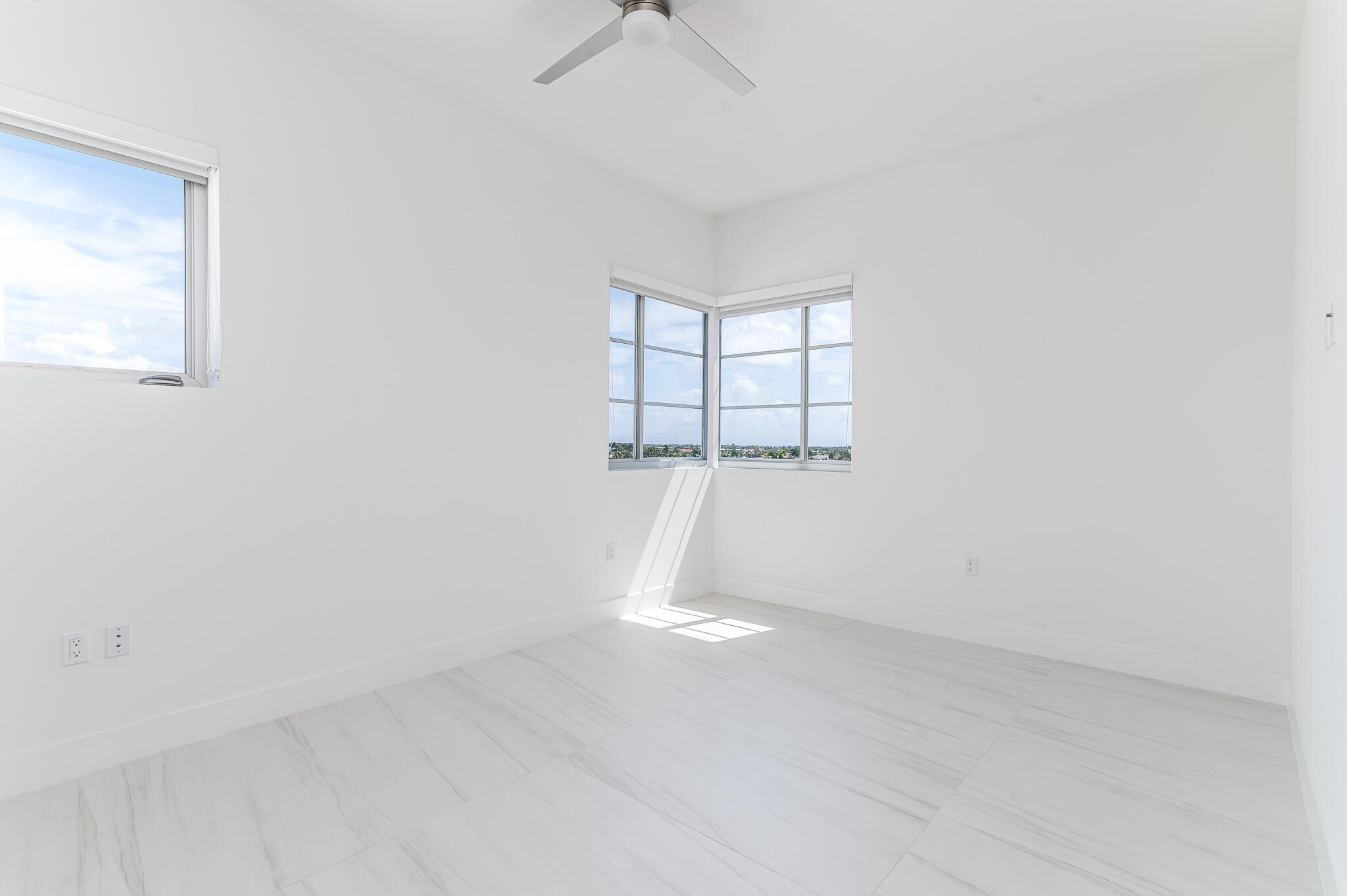 155 East Boca Raton Road, Unit 607 Boca Raton, FL 33432 - Photo 16 of 49 photo-10