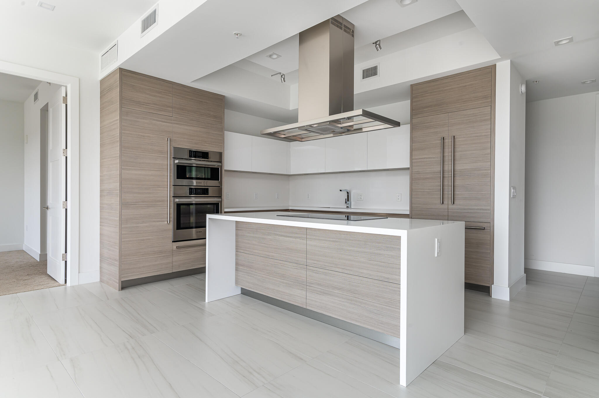 155 East Boca Raton Road, Unit 607 Boca Raton, FL 33432 - Photo 3 of 49 photo-6