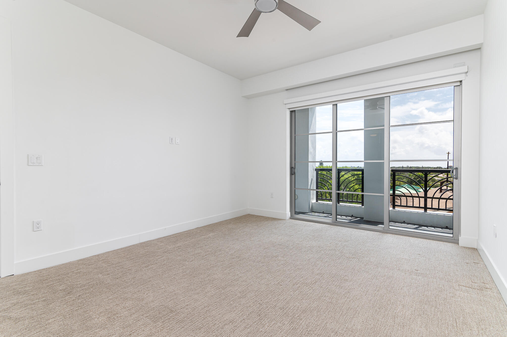 155 East Boca Raton Road, Unit 607 Boca Raton, FL 33432 - Photo 10 of 49 photo-11