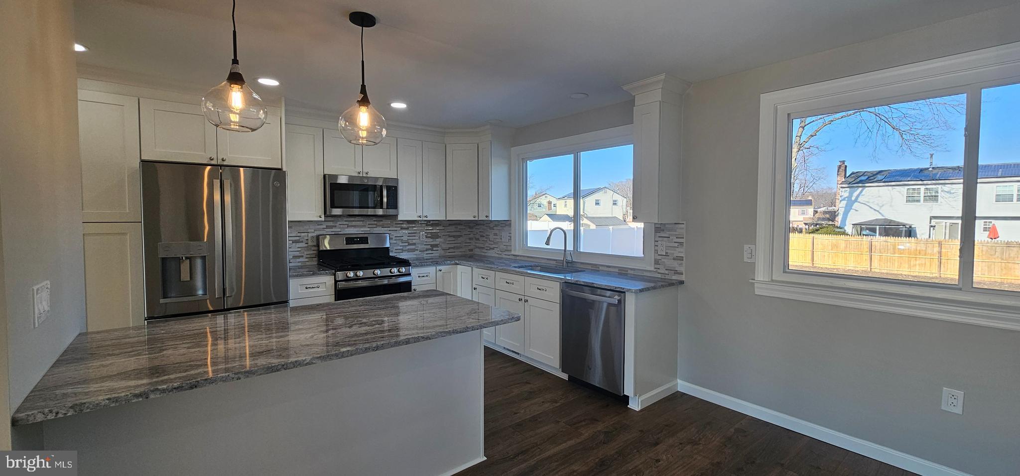 213 Powder Mill Road Edgewater Park, NJ 08010 - Photo 8 of 49 Gallery Image 8