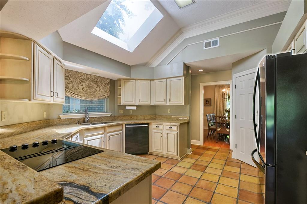 409 Rosedown Way Mandeville, LA 70471 - Photo 10 of 25 Gallery Image 10