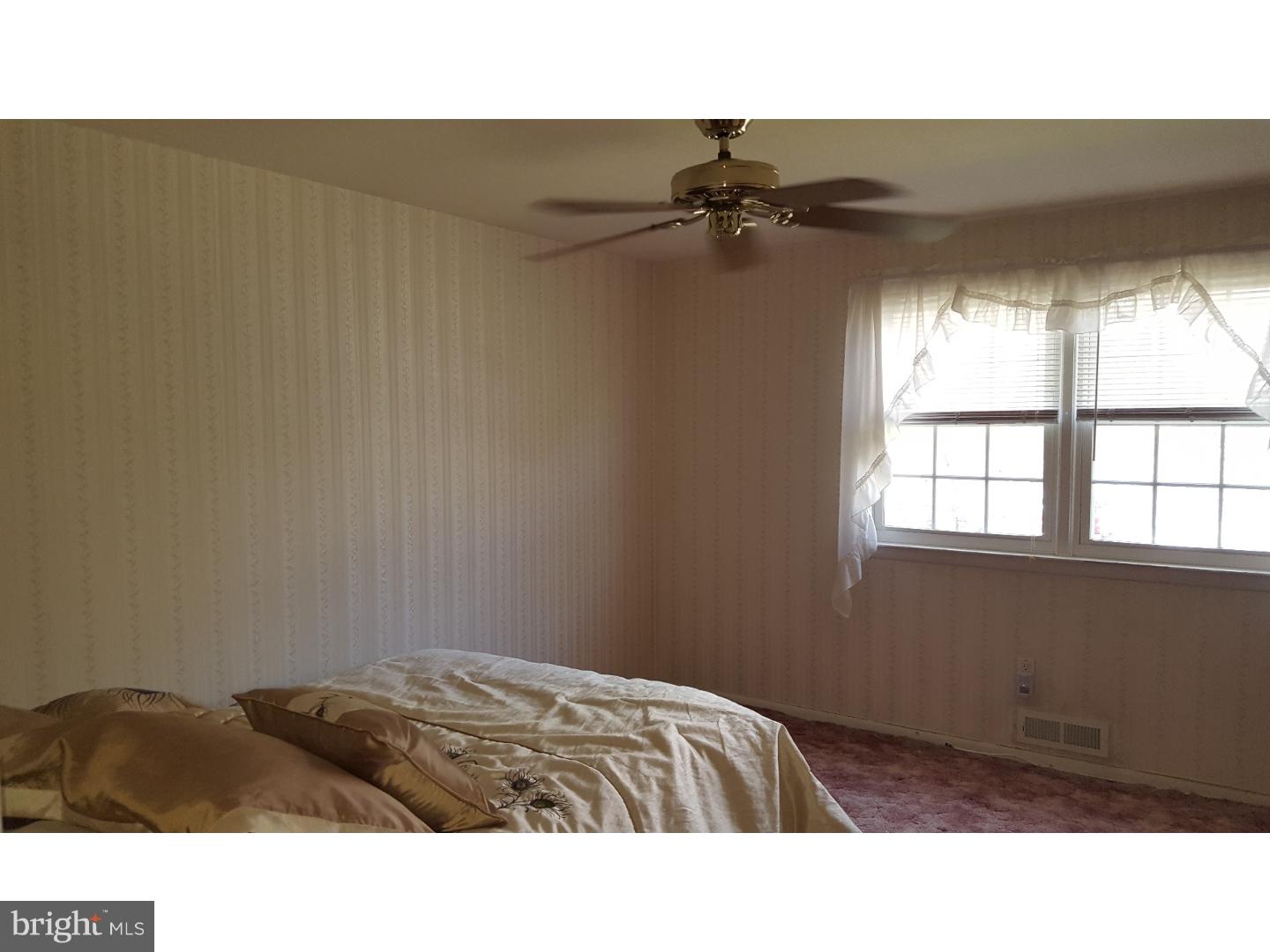 45 Saratoga Road Stratford, NJ 08084 - Photo 17 of 21 Bedroom 3