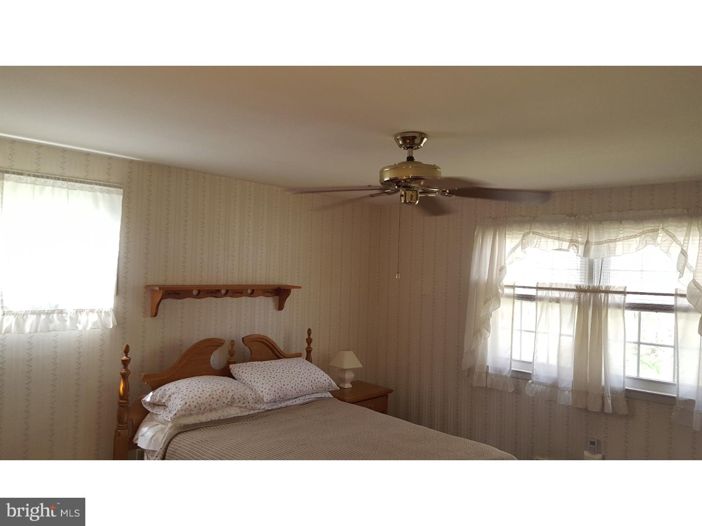 45 Saratoga Road Stratford, NJ 08084 - Photo 19 of 21 Bedroom - Main