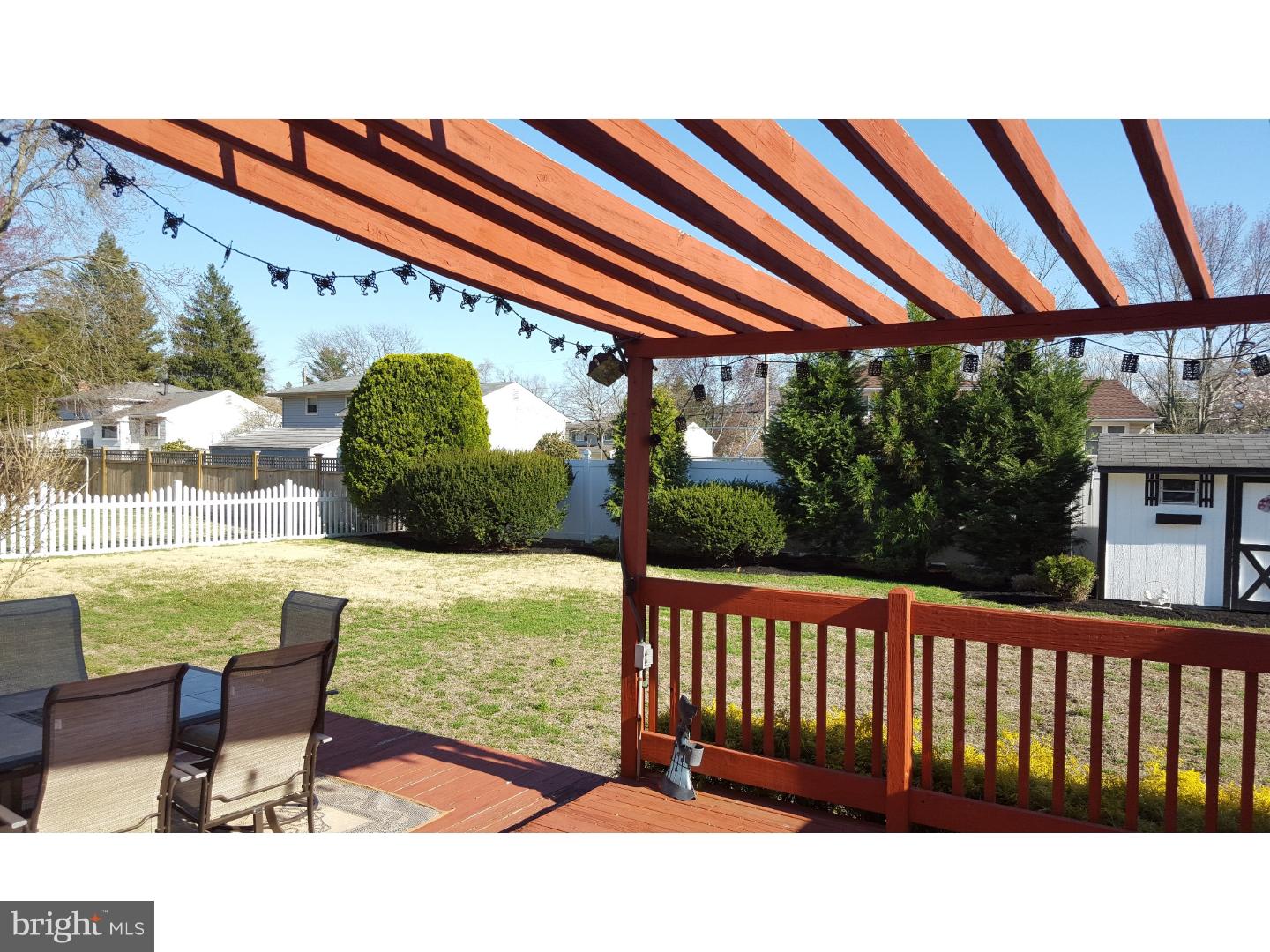 45 Saratoga Road Stratford, NJ 08084 - Photo 4 of 21 Deck
