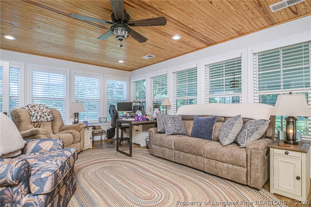 369 Naylor School Road Roseboro, NC 28382 - Photo 16 of 35 Gallery Image 16