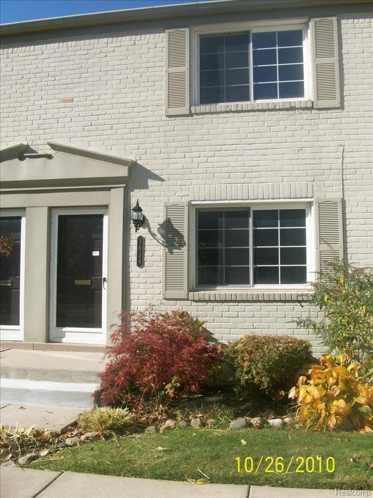 1634 Graefield Road, Unit 77 Birmingham, MI 48009 - Photo 1 of 11 MAIN PHOTO
