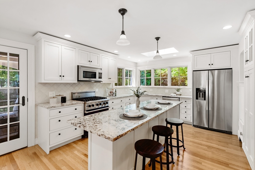 49 Hillsdale Road Arlington, MA 02476 - Photo 14 of 37 Gallery Image 14
