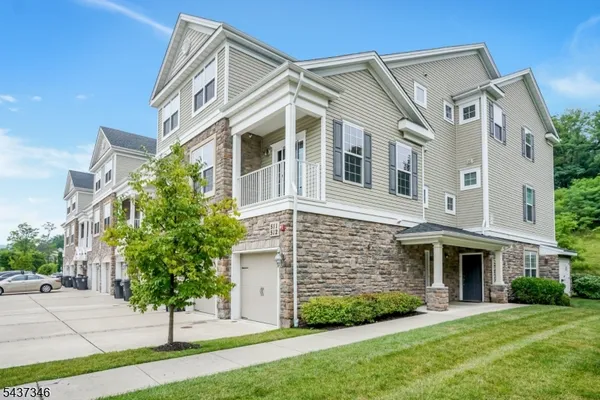 $3,600 | 512 Waterview Court, Cedar Knolls, NJ 07927