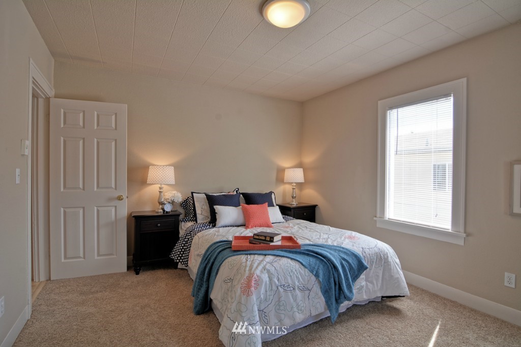 1026 Rockefeller Avenue Everett, WA 98201 - Photo 7 of 14 Gallery Image 7