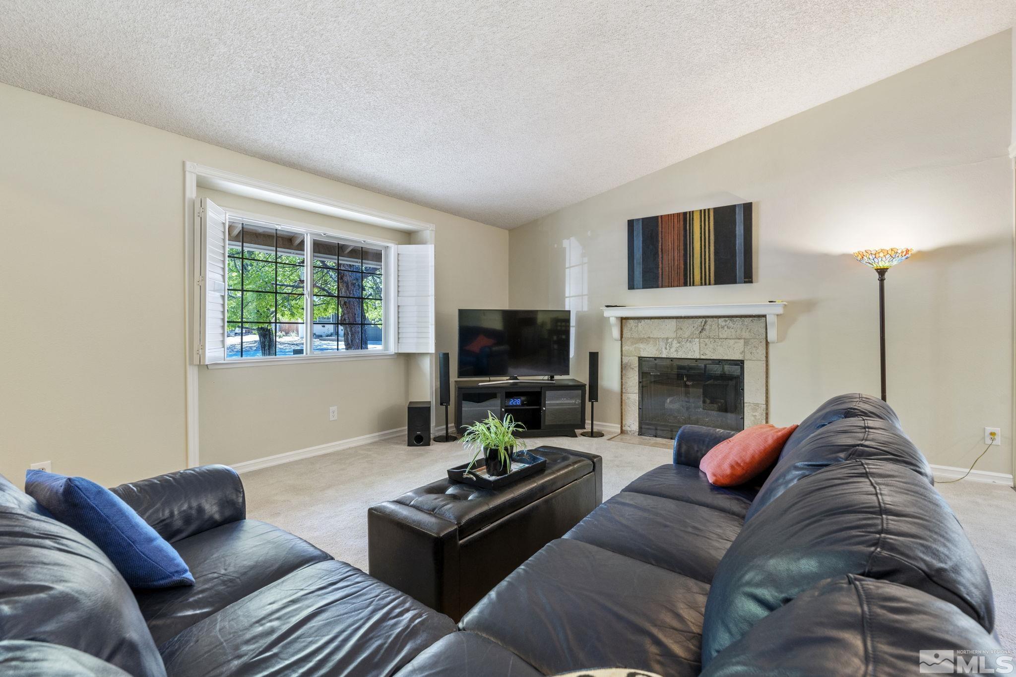 1594 Ridgegate Circle Reno, NV 89523 - Photo 4 of 39 Photo 4