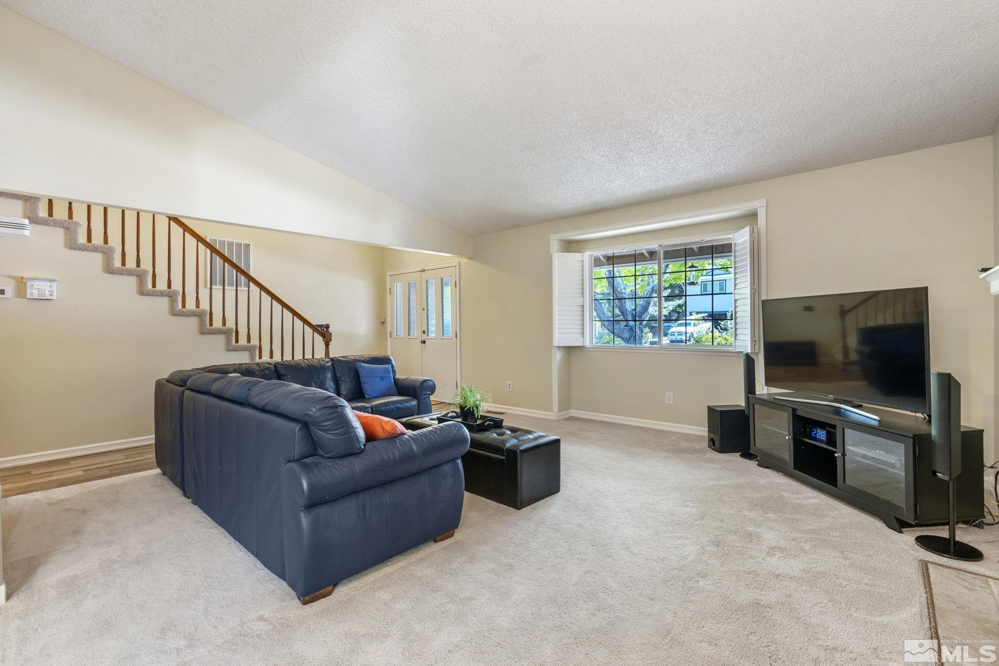 1594 Ridgegate Circle Reno, NV 89523 - Photo 7 of 39 Photo 7