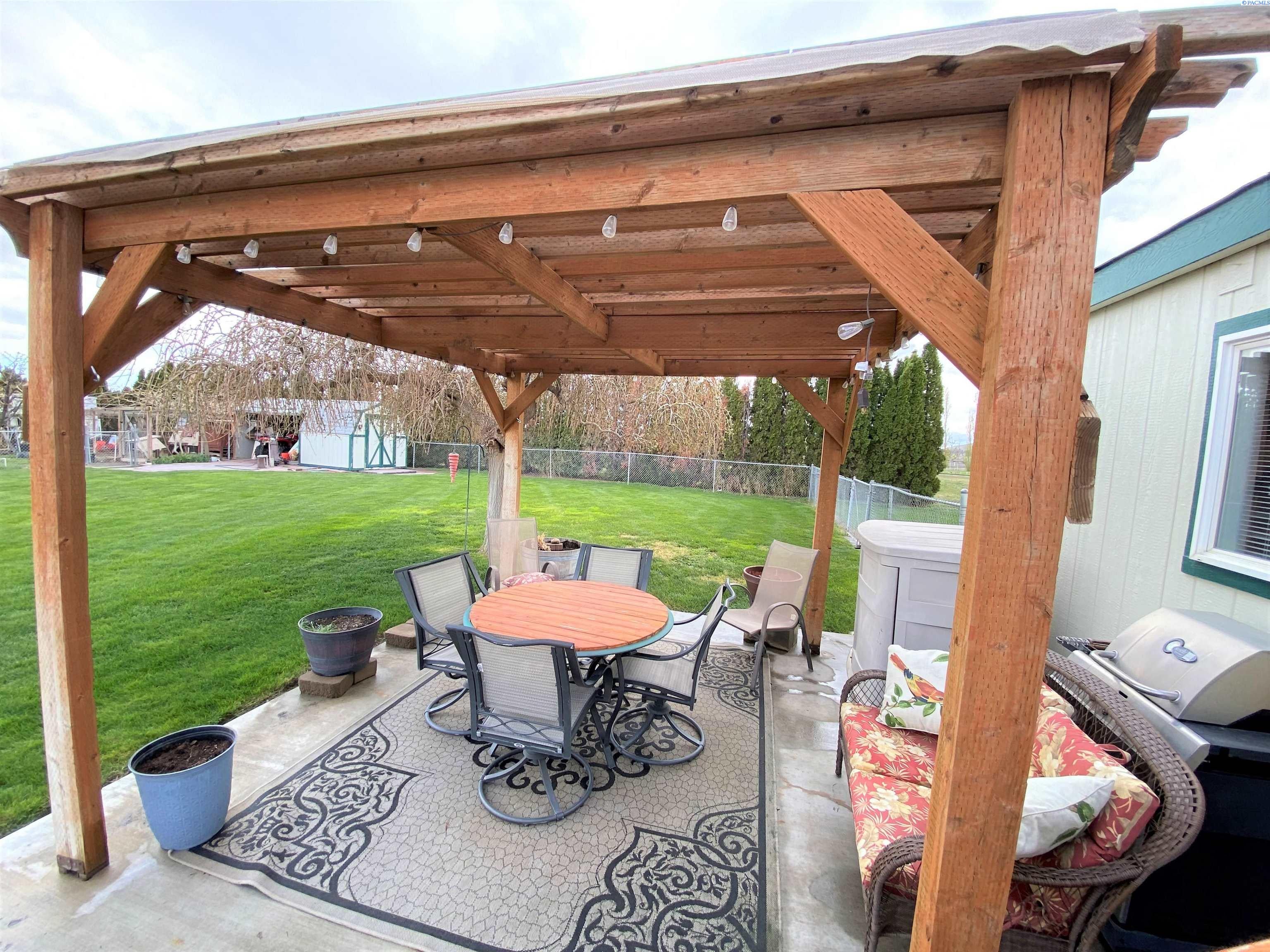 28404 East Ruppert Road Benton City, WA 99320 - Photo 27 of 42 Gallery Image 27