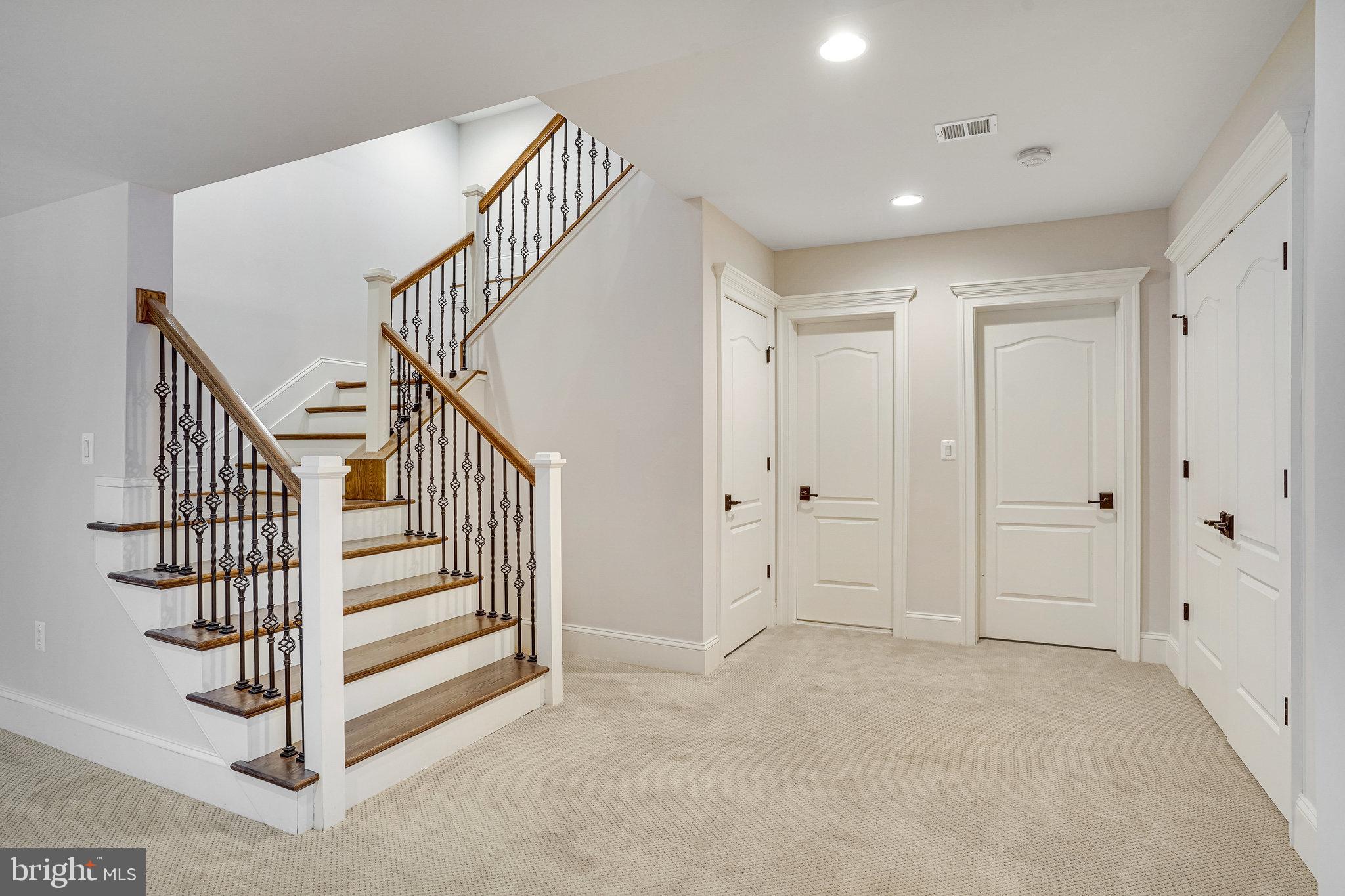 920 Ninovan Road Southeast Vienna, VA 22180 - Photo 36 of 44 a view of entryway with stairs