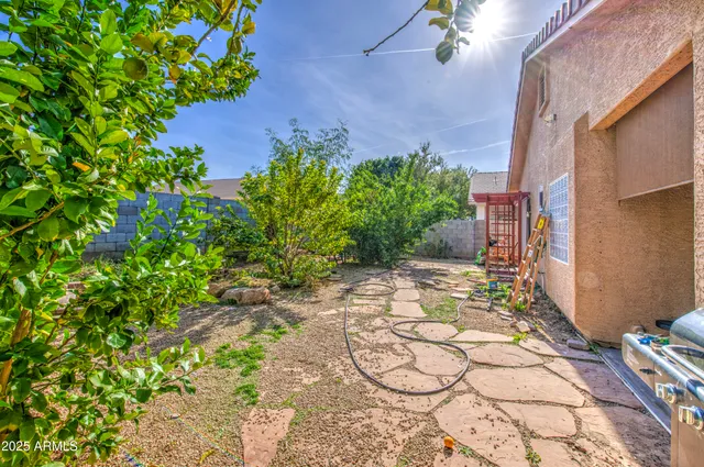 $375,000 | 8317 North 61st Lane, Glendale, AZ 85302