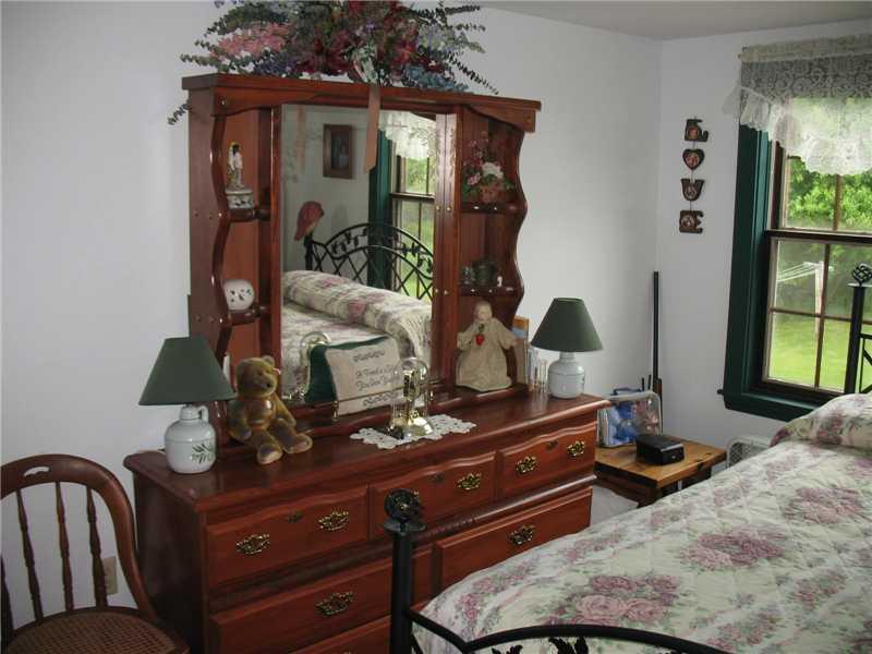 3 Old Stage Road Wiscasset, ME 04578 - Photo 11 of 20 Master Bedroom.