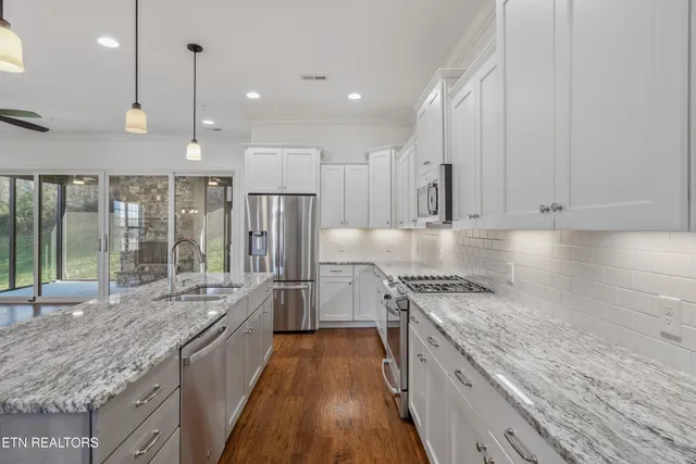 $724,900 | 8310 English Hill Lane, Knoxville, TN 37923