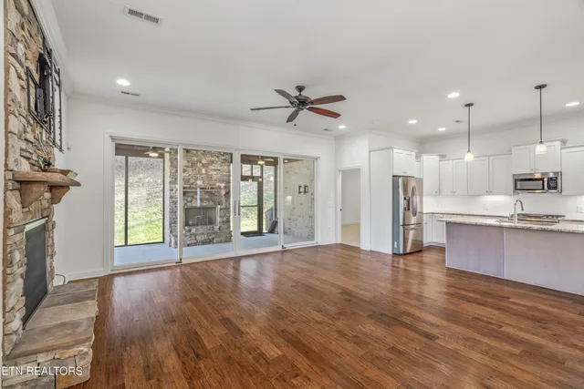 $724,900 | 8310 English Hill Lane, Knoxville, TN 37923