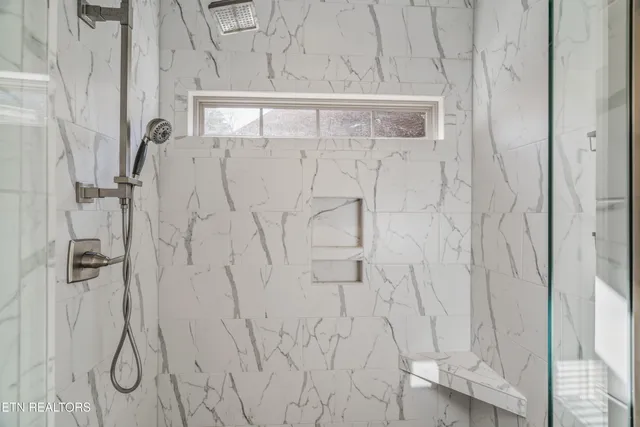 $724,900 | 8310 English Hill Lane, Knoxville, TN 37923