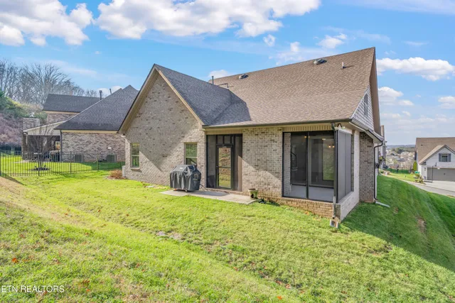 $724,900 | 8310 English Hill Lane, Knoxville, TN 37923