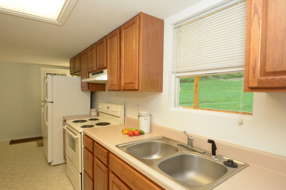 2438 Griffith Creek Road Alderson, WV 24910 - Photo 16 of 68 Gallery Image 16