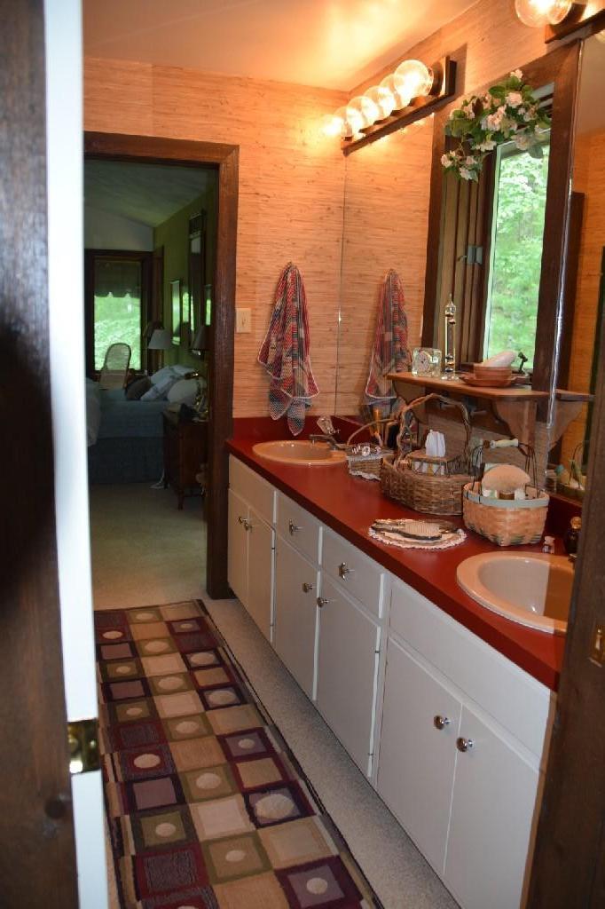 6740 Raintree Road Roanoke, VA 24018 - Photo 17 of 27 DSC_0204