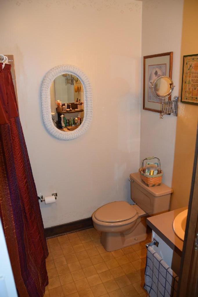 6740 Raintree Road Roanoke, VA 24018 - Photo 18 of 27 DSC_0208