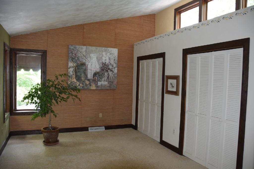 6740 Raintree Road Roanoke, VA 24018 - Photo 20 of 27 DSC_0202