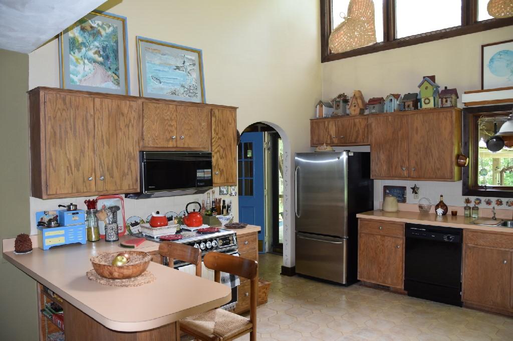 6740 Raintree Road Roanoke, VA 24018 - Photo 7 of 27 DSC_0189